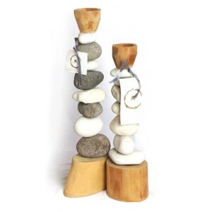 Kerzenhalter mit grauen und weißen Natursteinen, ca. 40 cm hoch