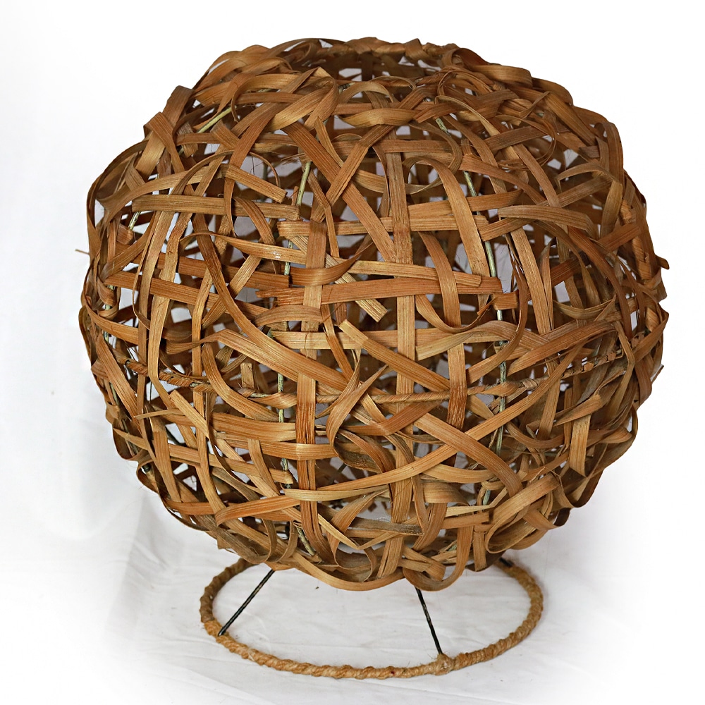 Senja Tischleuchte aus handgeflochtenem Seegras, Ø 40 cm