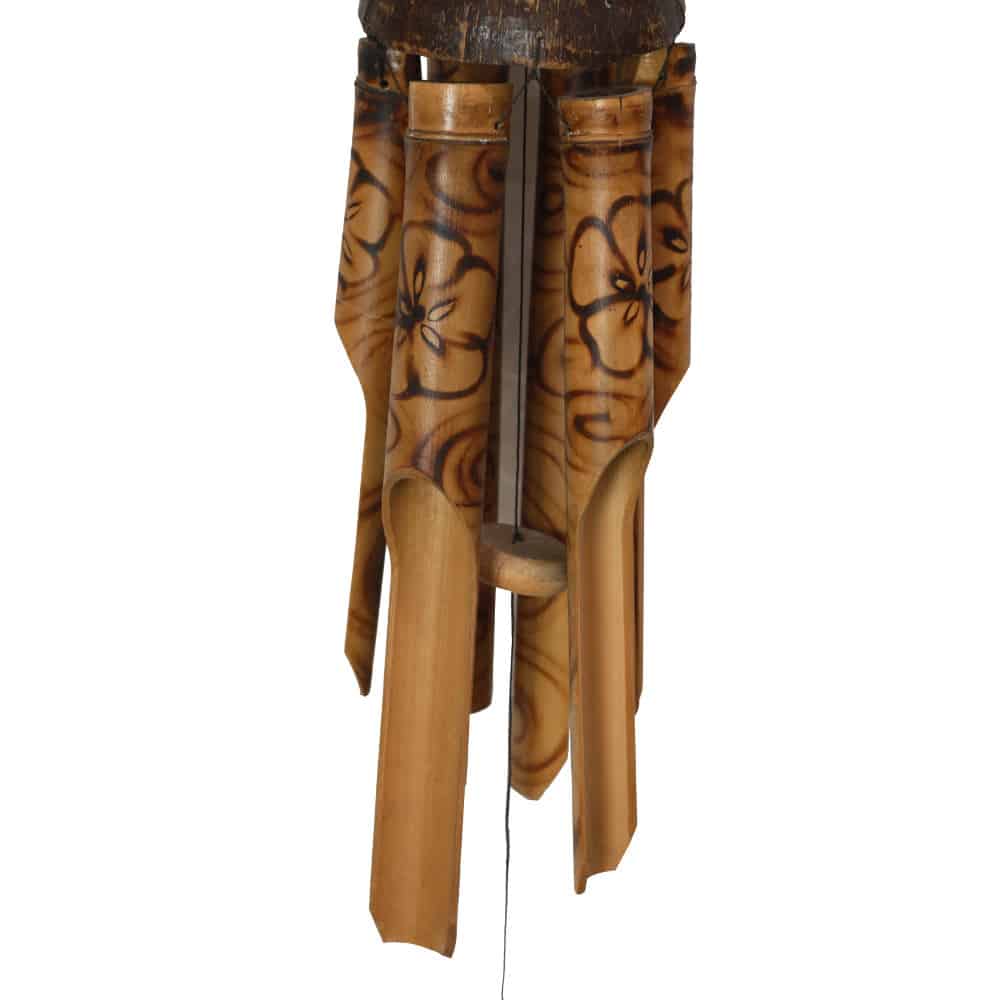 Bambus-Windspiel mit Frangipani-Motiv, 45 cm