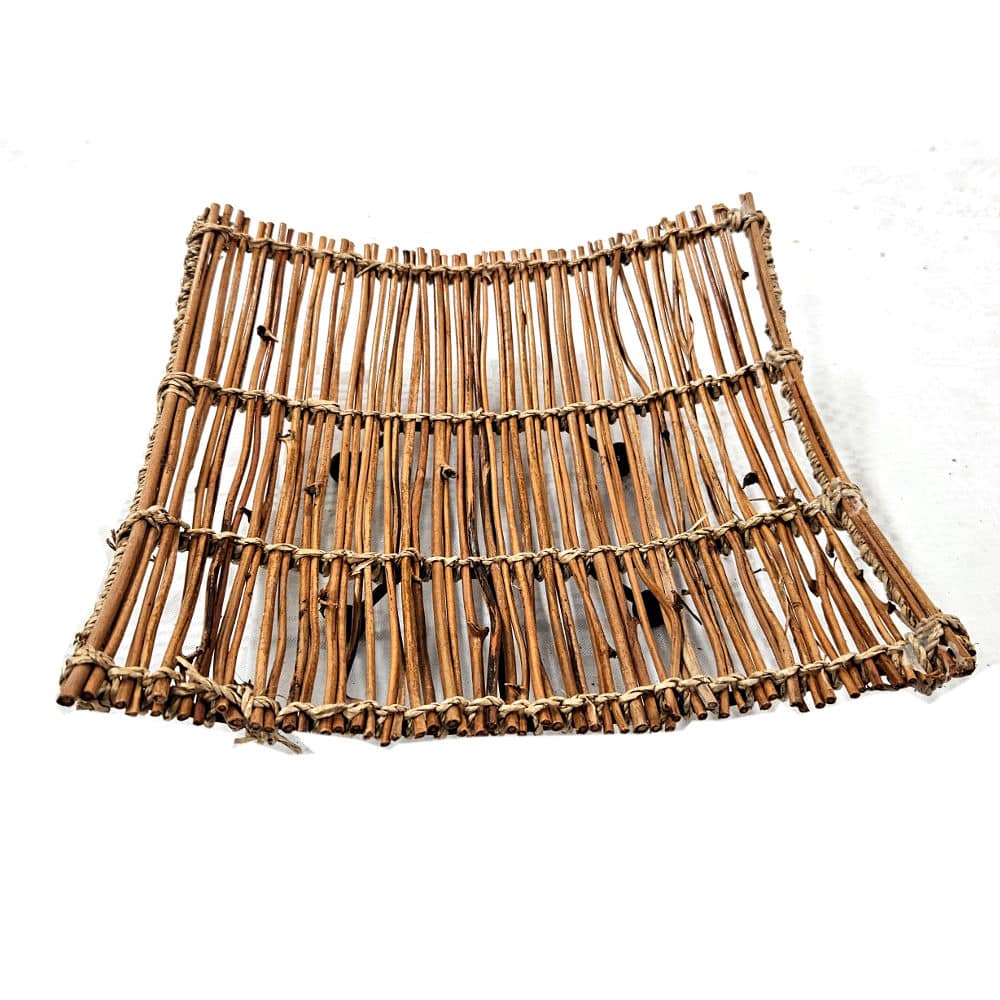 Quadratische Schale mit Standfuß, 22 x 22 cm