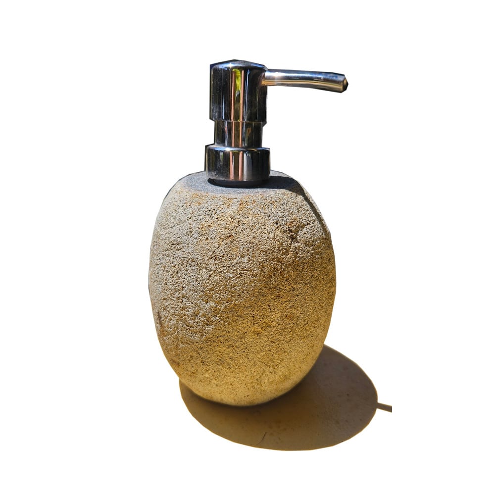 Santi Seifenspender aus natürlichem Flussstein, rund, 18 cm hoch