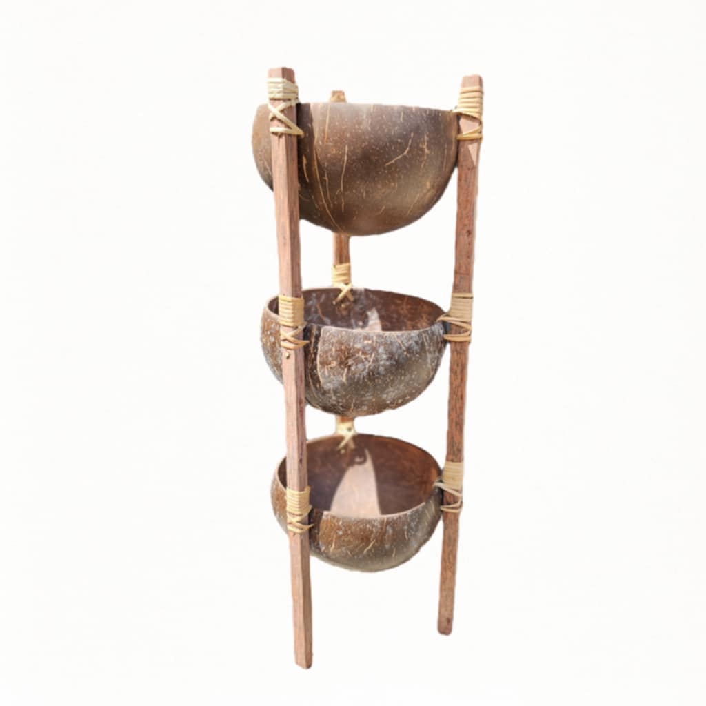 Tiga Etageren-Schale: Dreistufige Snack- & Dekoschale aus Kokosnuss und Holz, handgefertigt