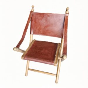 Agung Klappstuhl aus Teakholz & Rindsleder – Chesterfield Design, faltbar und komfortabel