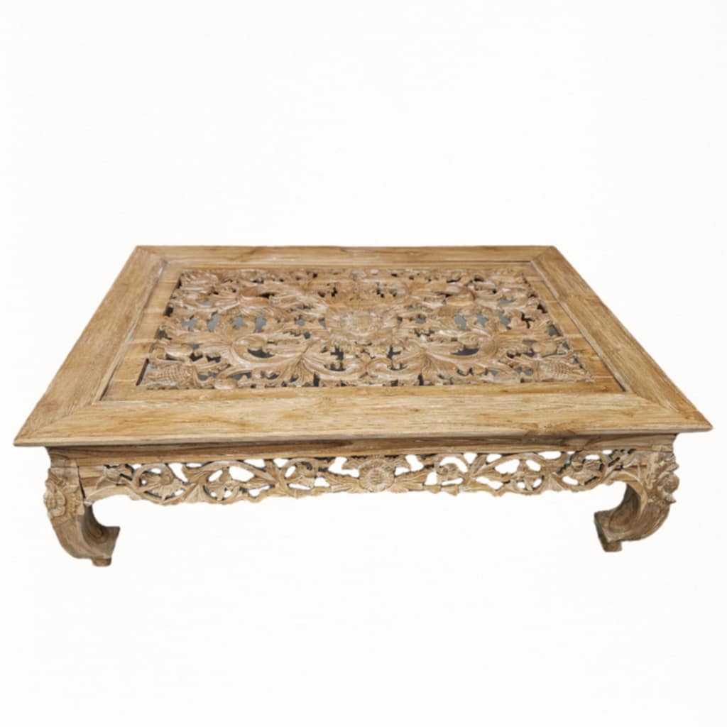 Dharana Opiumtisch aus handgeschnitztem Teakholz mit Glasplatte